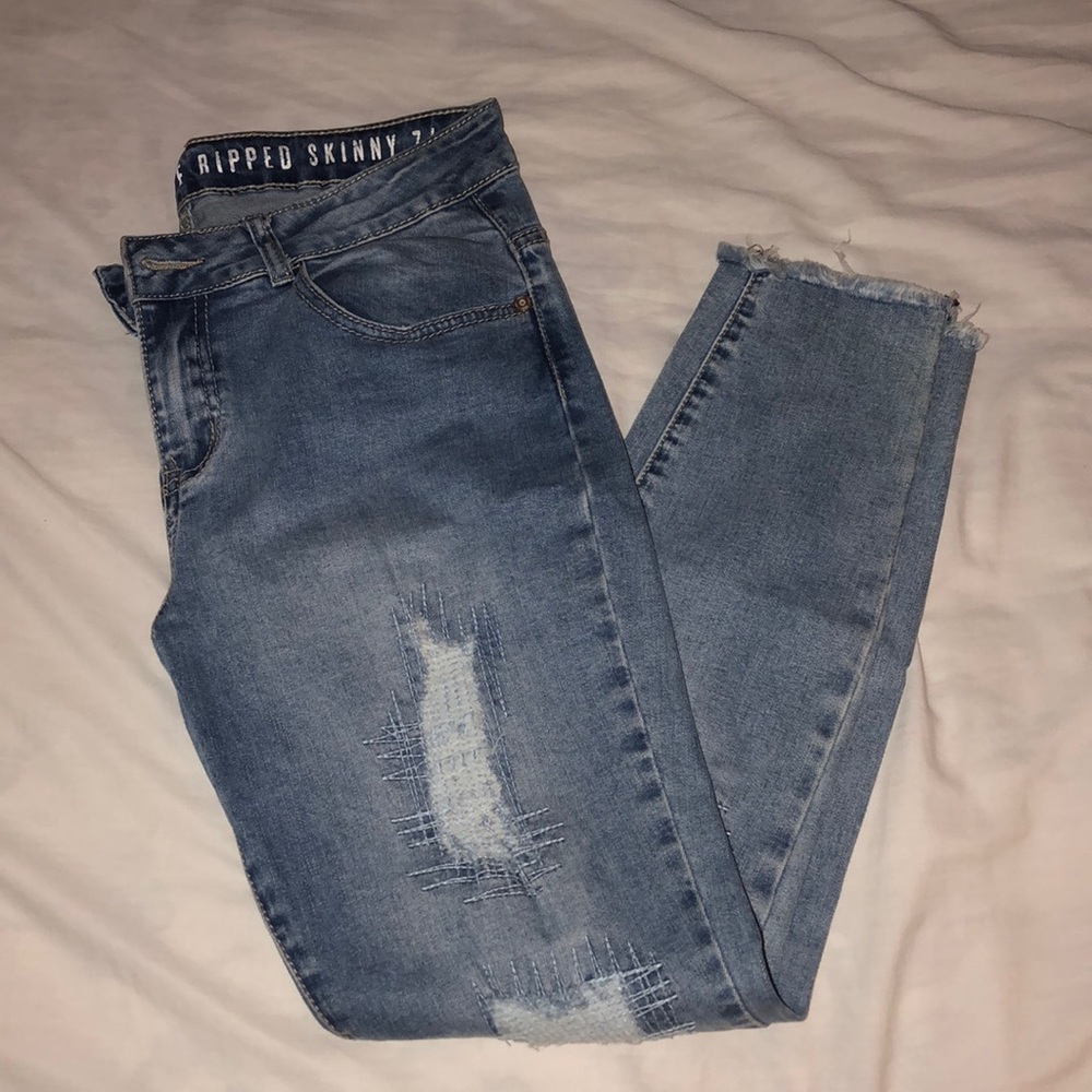 Ripped Ankle Jeans